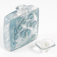1920 René Lalique Hirondelles Perfume Bottle Blue Stained Glass Swallows