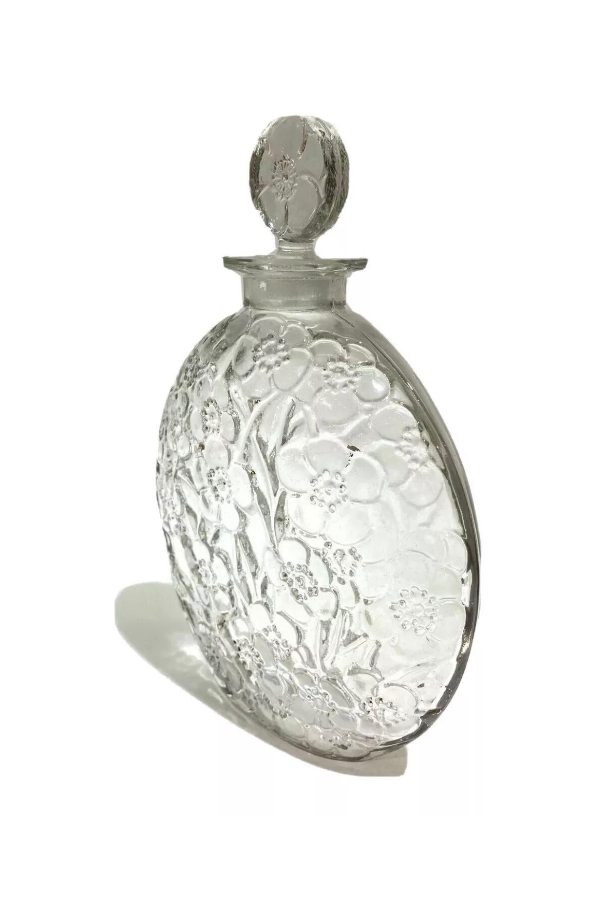 1920 René Lalique Le Lys for D'Orsay Set Perfume Bottle and Box Clear Glass In Good Condition In Boulogne Billancourt, FR