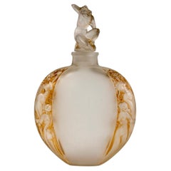 1920 Rene Lalique Meplat Sirenes avec Bouchon Figurine Vase Glass & Sepia Patina