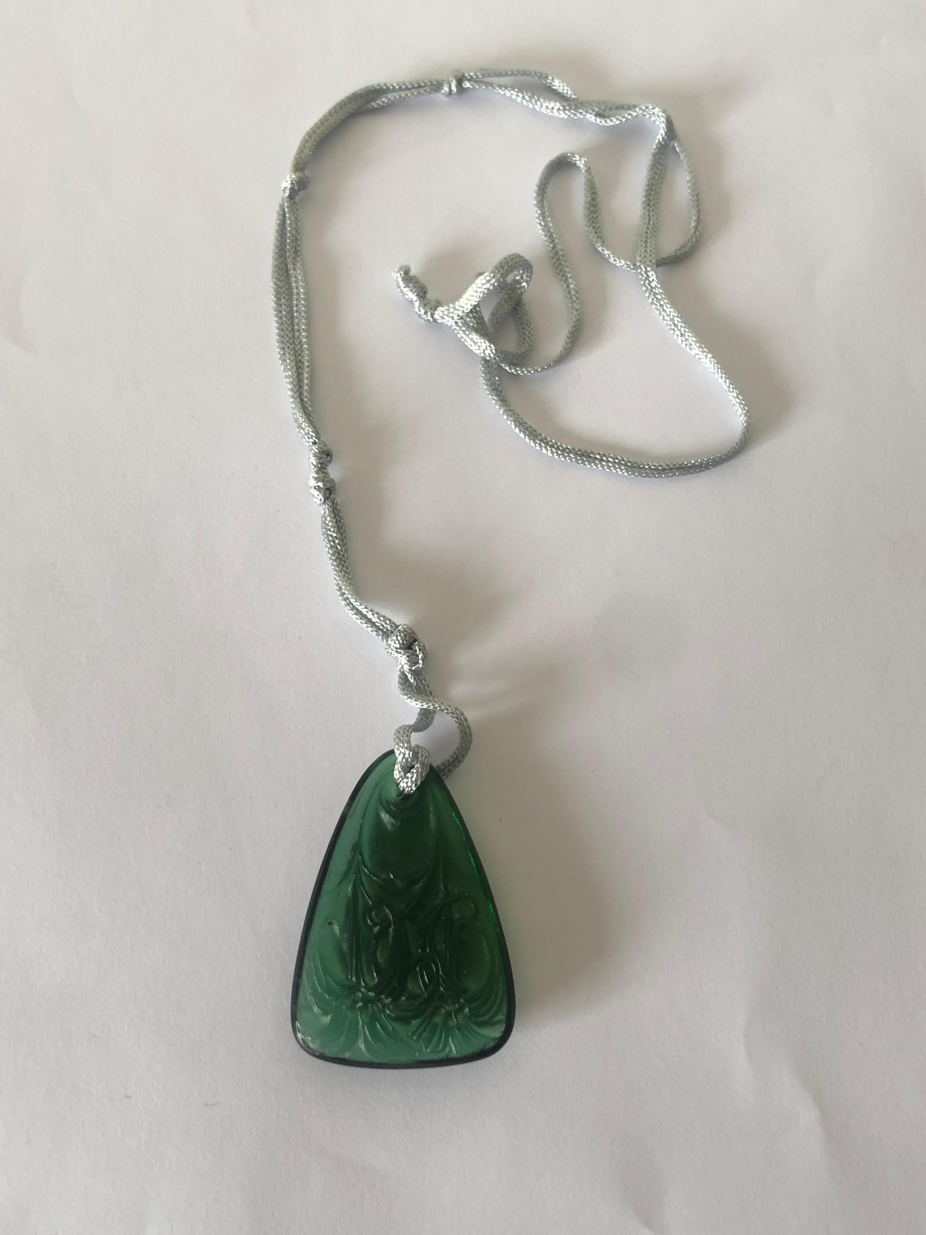 pendentif vert