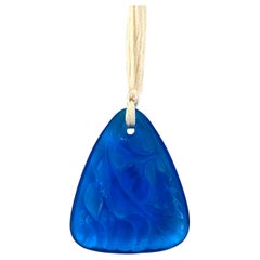 1920 René Lalique Pendentif Sorbier Electric Blue Fruits Pendant