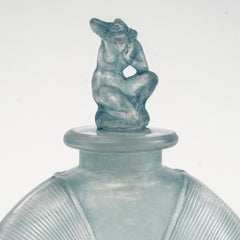 1920 René Lalique - Perfume Bottle Amphitrite Frosted Glass With Blue Patina