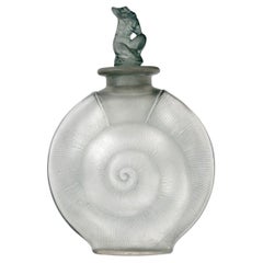 1920 René Lalique - Parfümflasche Amphitritglas mit graublauer Patina