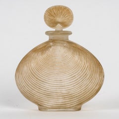 1920 René Lalique Perfume Bottle Telline Frosted Glass with Sepia Patina