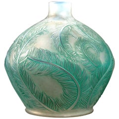 1920 René Lalique Plumes Vase in Double Cased Opalescent Glass with Green Patina