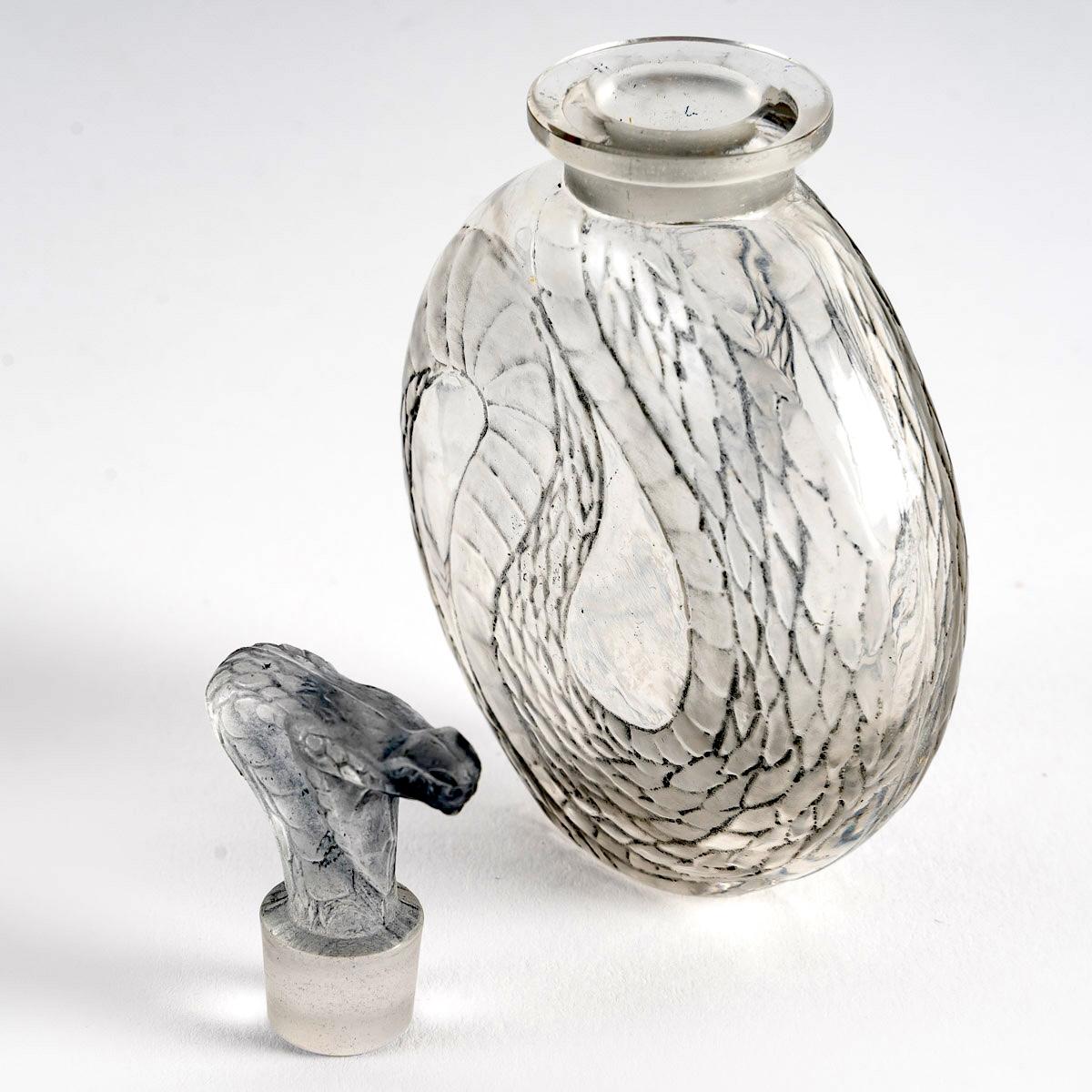 Art Deco 1920 Rene Lalique Serpent Perfume Bottle Clear Glass with Blue Patina, Snake