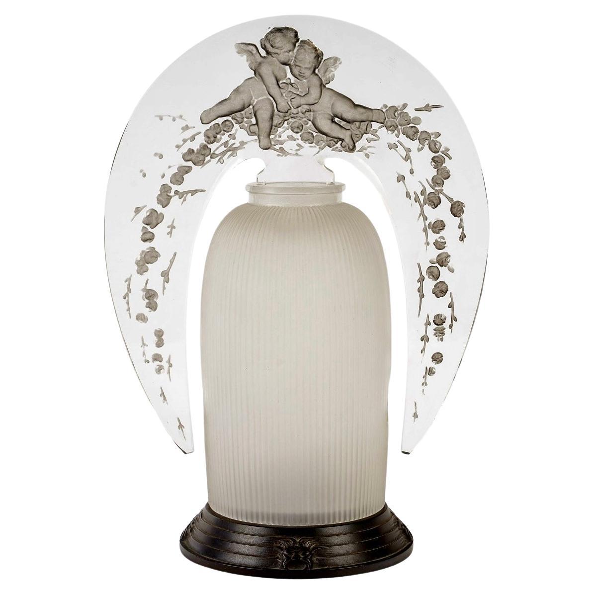 1920 René Lalique - Tiara Night Lamp Amours Glass With Grey Patina