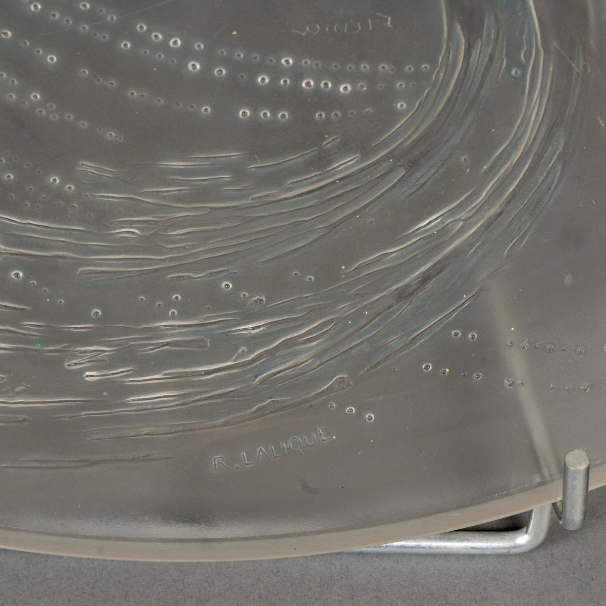 Blown Glass 1920 René Lalique Trepied Sirene Mermaid Bowl Opalescent Glass Blue Patina For Sale