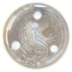 1920 René Lalique Trepied Sirene Three Feet Bowl Opalescent Glass, Mermaid