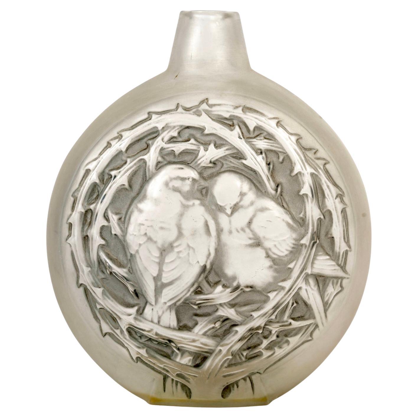 1920 René Lalique - Vase Deux Moineaux Bavardant Glas mit grauer Patina