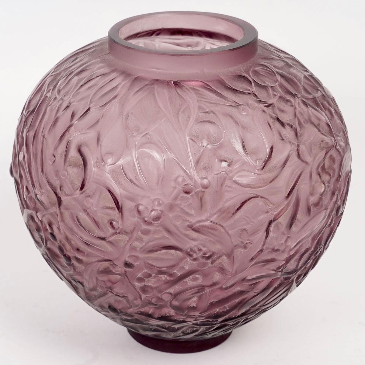 lalique pink vase