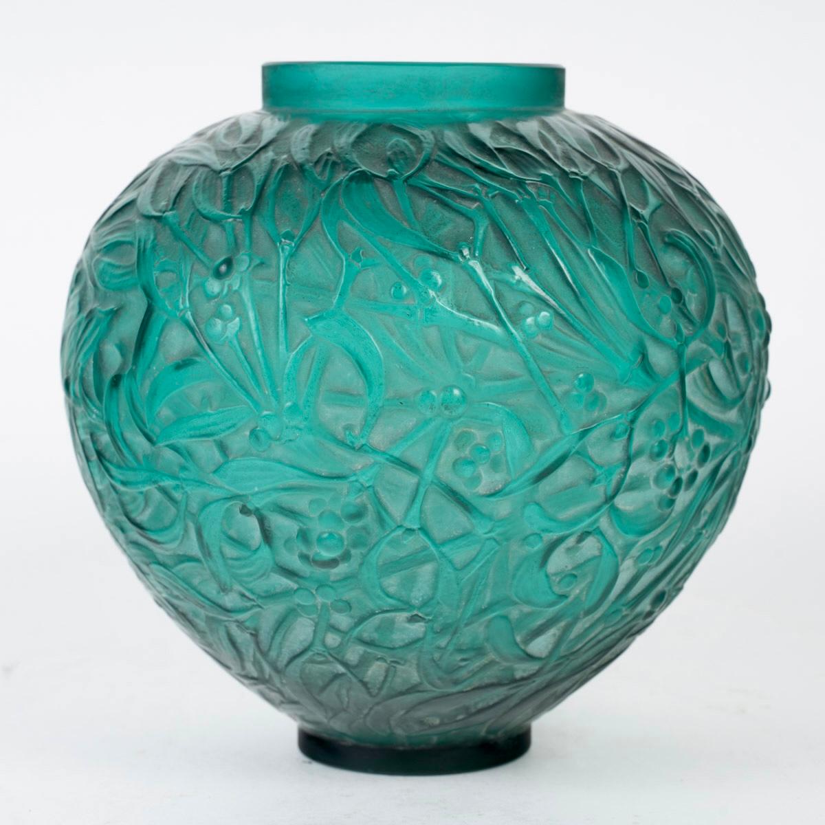 Art Deco 1920 René Lalique - Vase Gui Mistletoe Teal Green Glass With White Patina