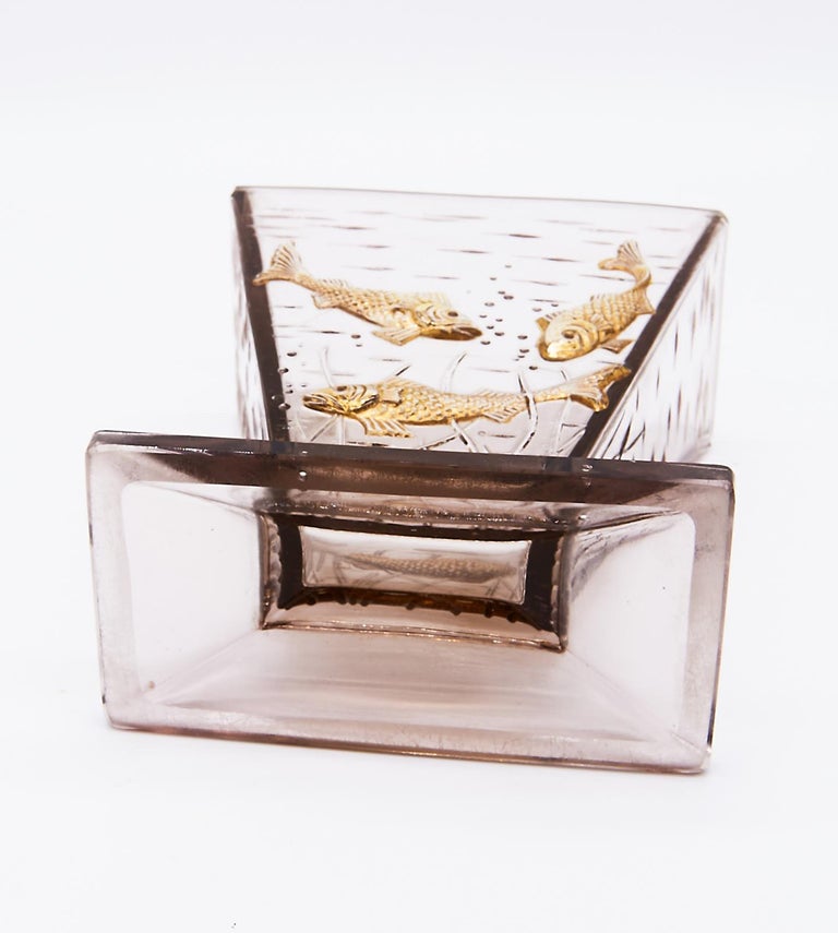 1920´s, Art Deco Glass Aquarium Vase with Relief Moulded Fish, Probably