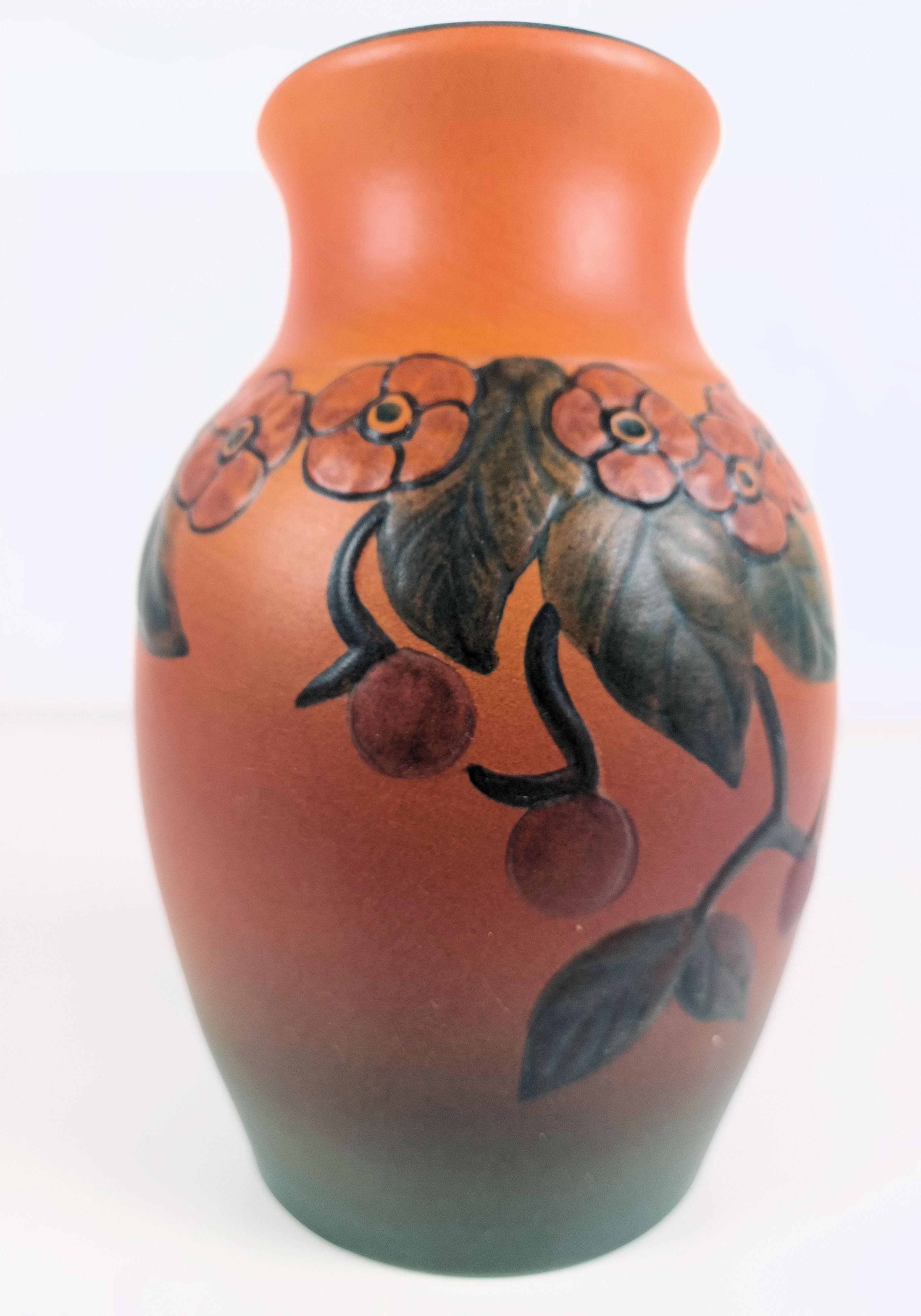 1920´s Art Nouveau Flower Decorated Vase by Axel Sorensen for P. Ipsens Enke In Good Condition For Sale In Knebel, DK