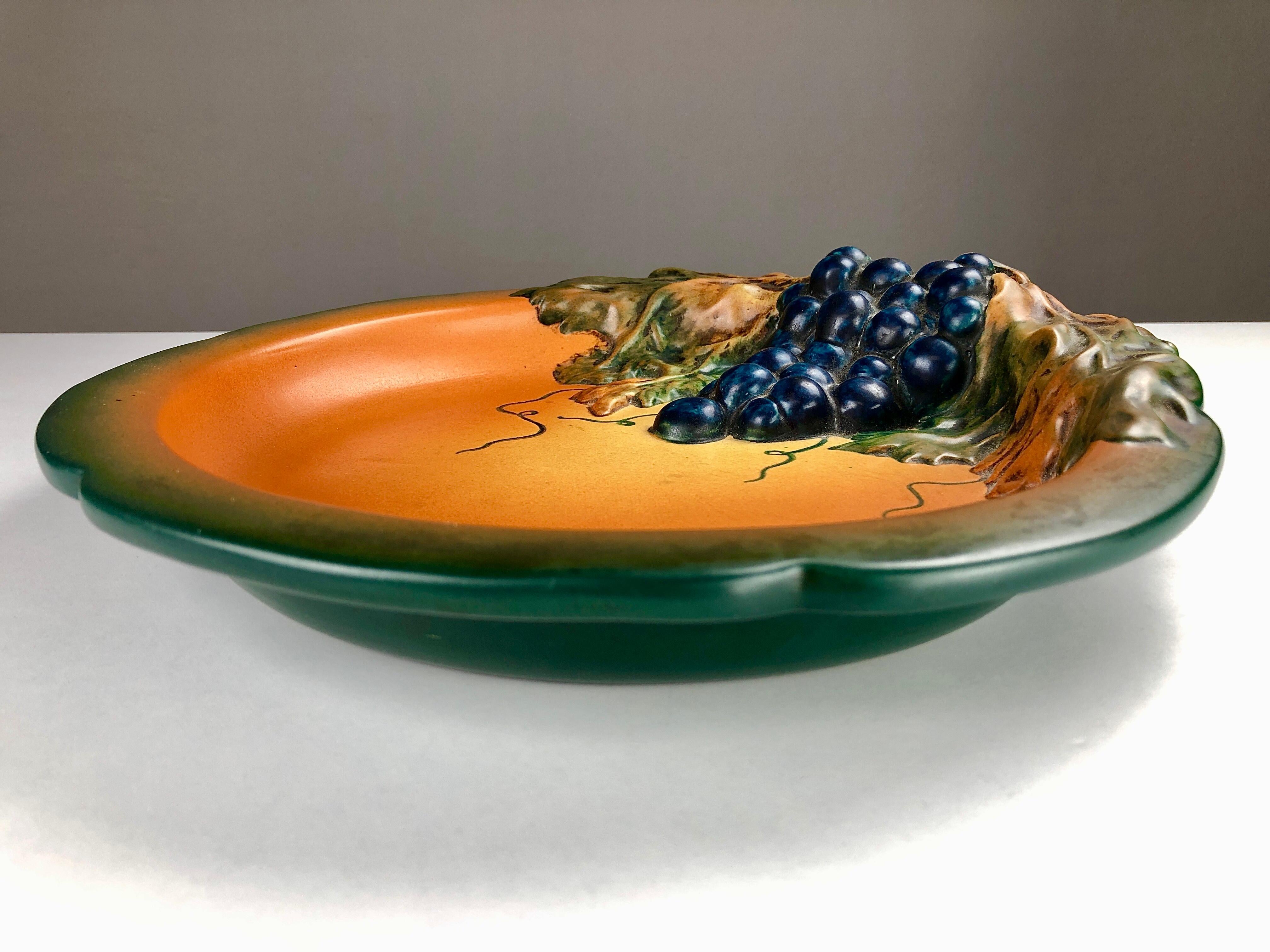 20th Century 1920´s Hand-crafted Art Nouveau Grape Decorated Platter by P. Ipsens Enke For Sale