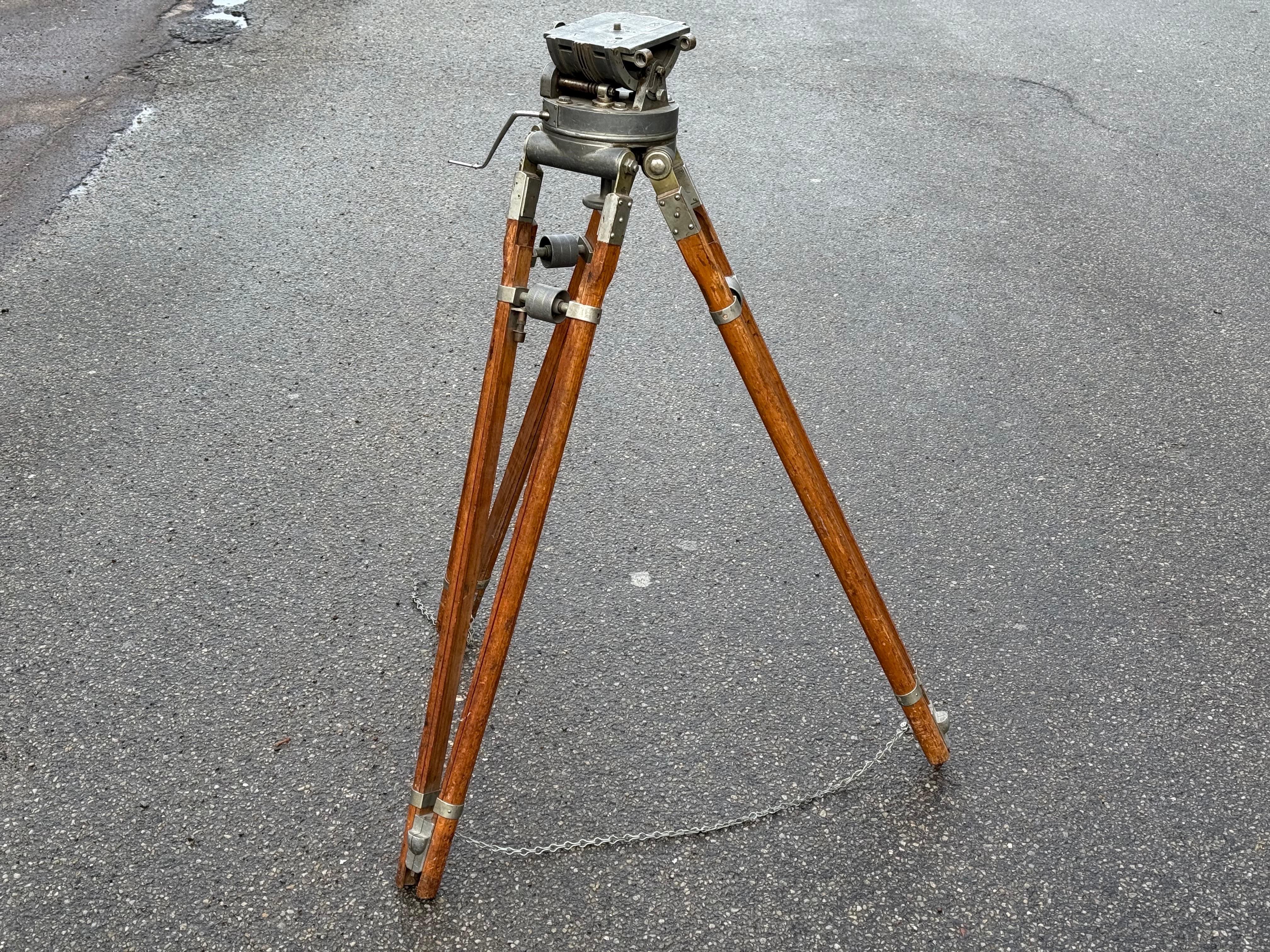 Vintage des années 1920 - Camera Wood Tripod Stand Bon état - En vente à Copenhagen, DK