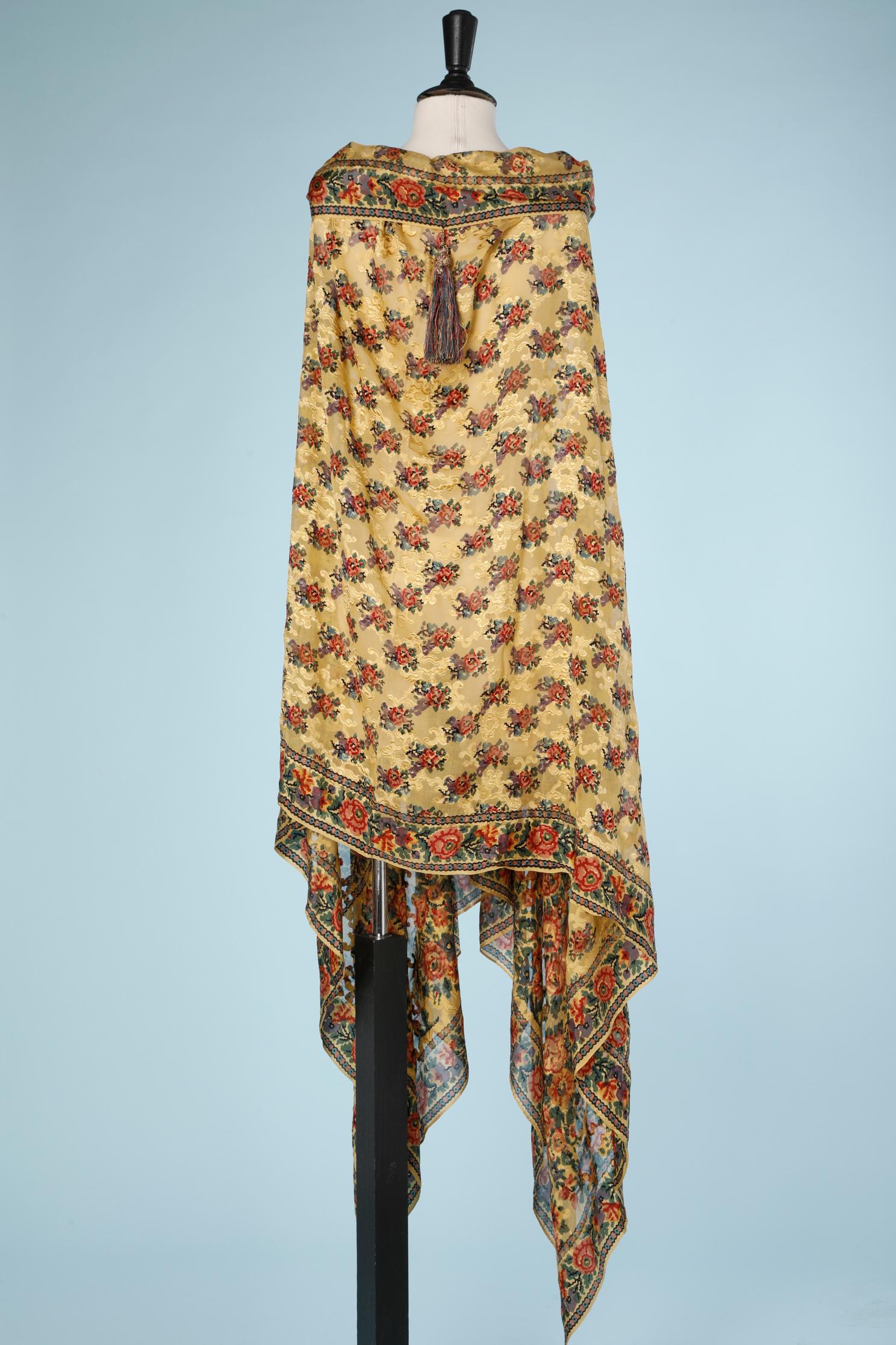 1920 1920 Seidenjacquard-Schal im Stil „Liberty“ mit mehrfarbigem Garn Pompom bedruckt im Angebot 1