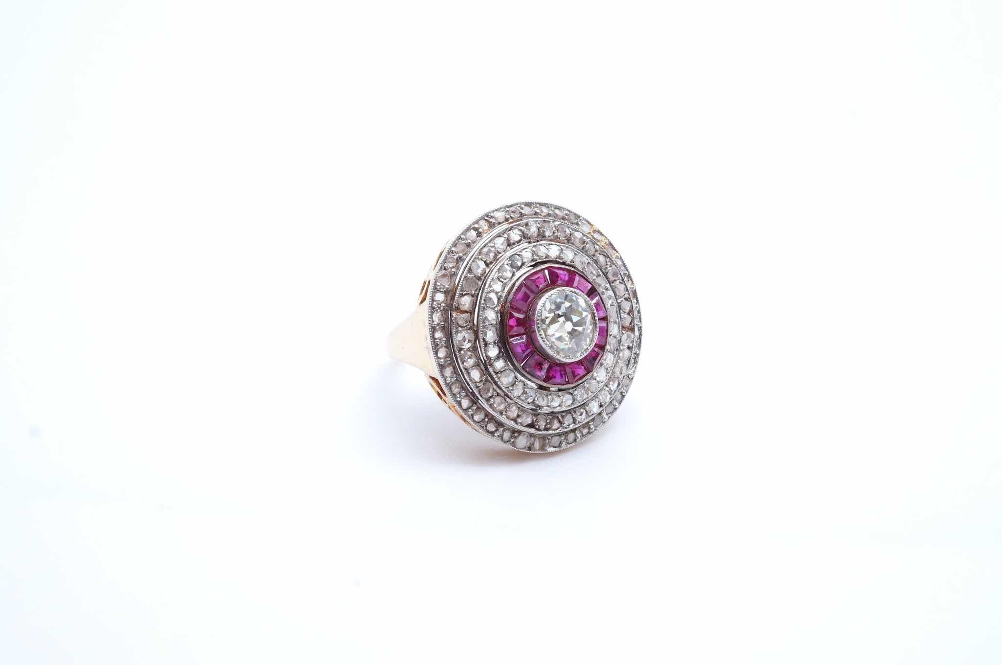 Old European Cut 1920 vintage diamonds and ruby ring For Sale