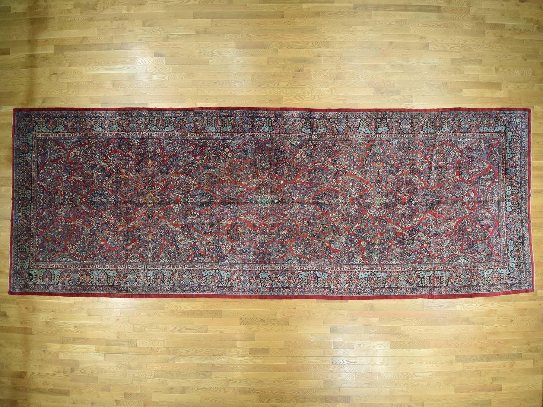 1920 Vintage Hand Knotted Persian Sarouk Gallery Size Rug For Sale 6