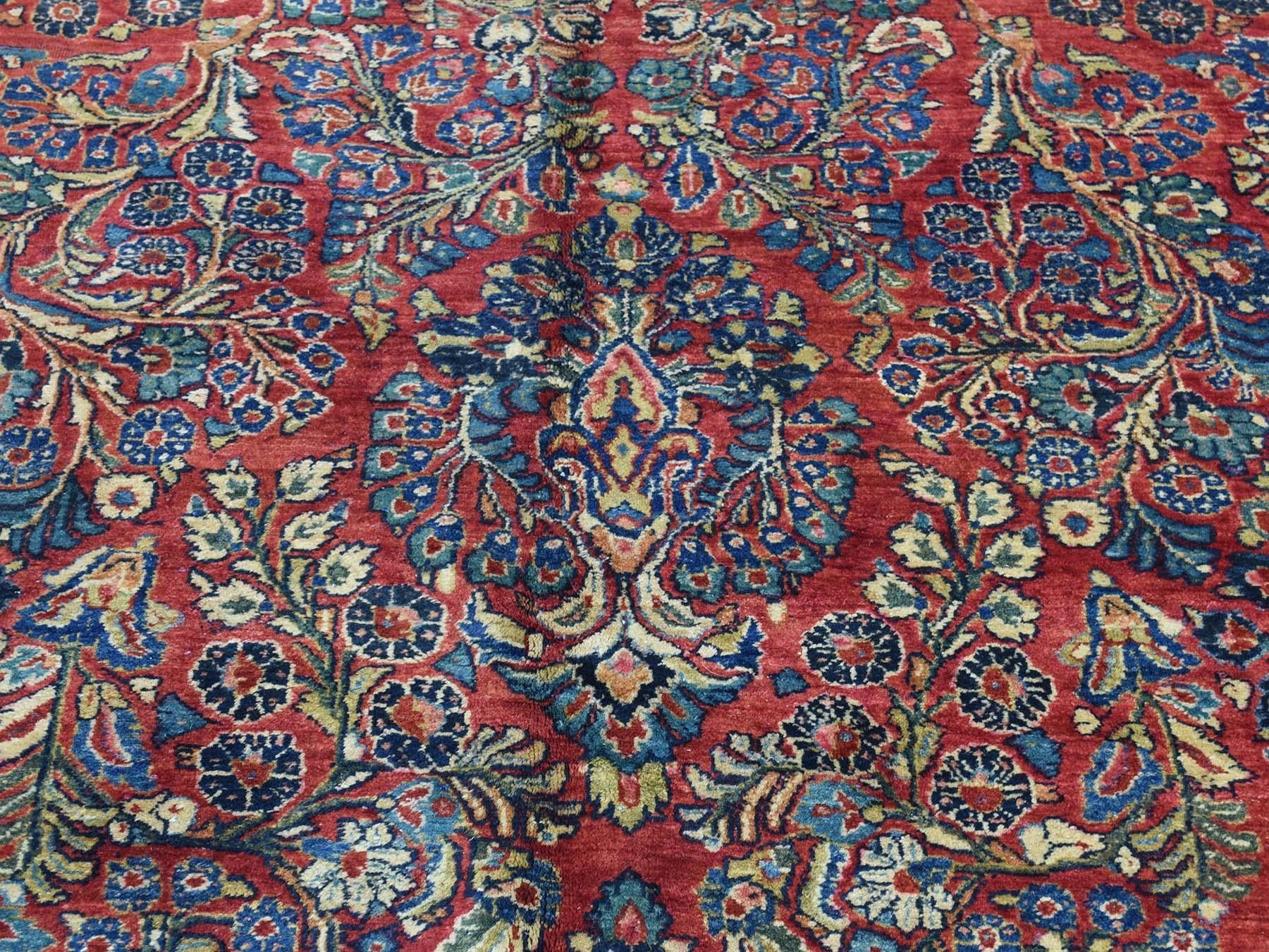 1920 Vintage Hand Knotted Persian Sarouk Gallery Size Rug For Sale 2