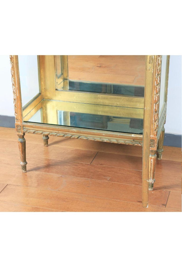 1920’a Gold Leaf Curio at 1stDibs 1920 curio gold