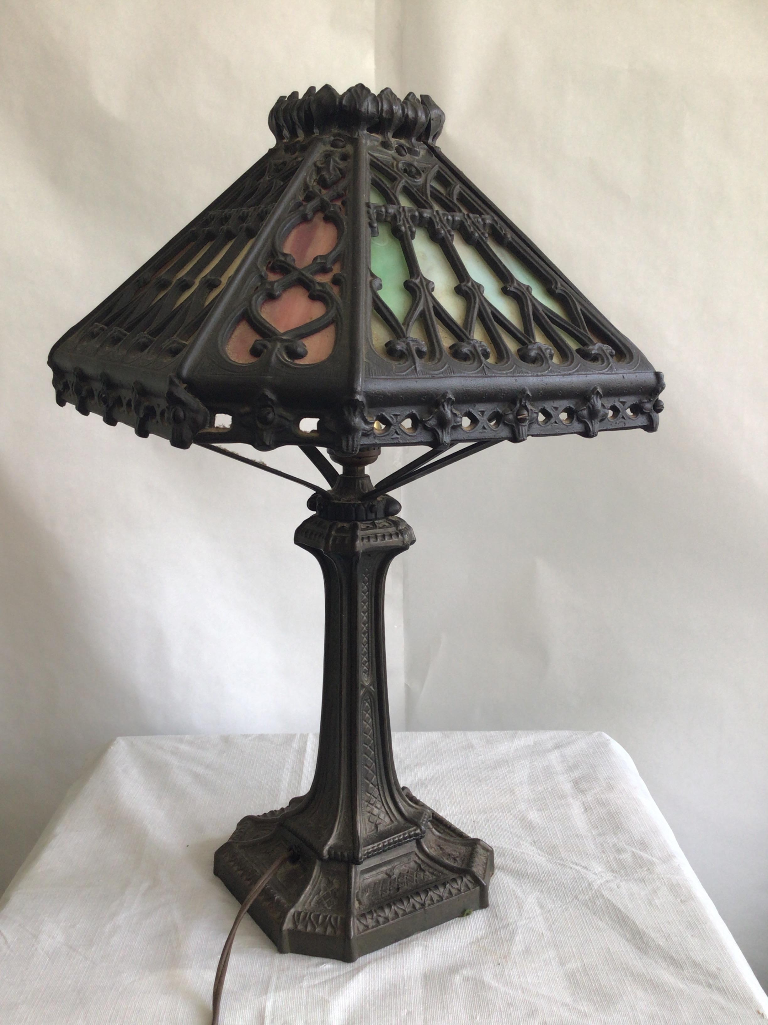 1920a Ornate Iron Leaded Glass Table Lamp In Good Condition For Sale In Tarrytown, NY