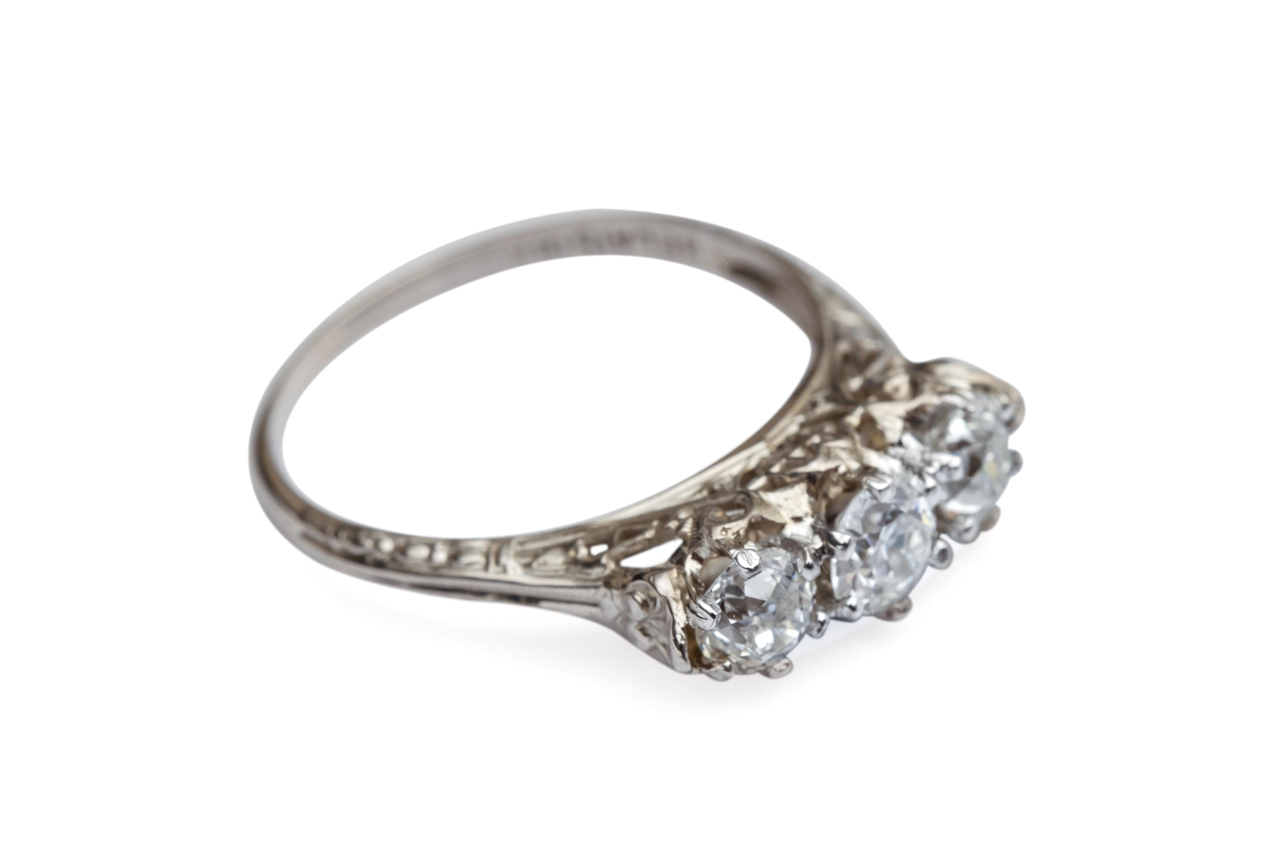 Art Deco 1920s 1 Carat Total Old Miner Diamond 3-Stone Ring, 18 Karat Gold