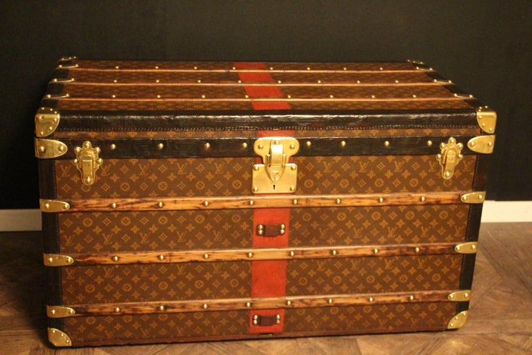 1920's-1930's Louis Vuitton Trunk in Monogram, 80 cm Louis Vuitton Steamer  Trunk For Sale at 1stDibs