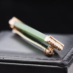 1920s 14 Karat Yellow Gold Straight Double Bar Jade Brooch Pin