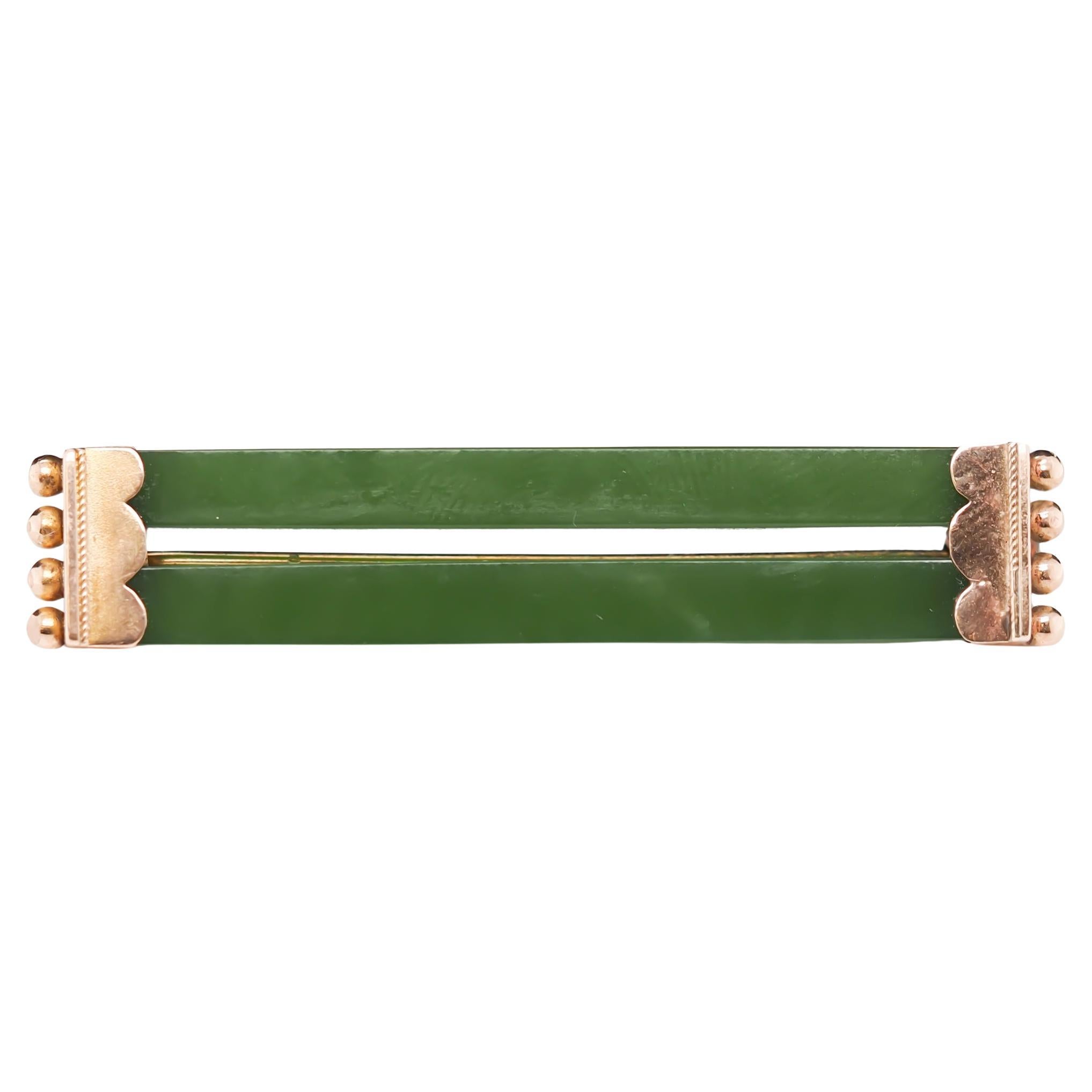 1920s 14 Karat Yellow Gold Straight Double Bar Jade Brooch Pin For Sale