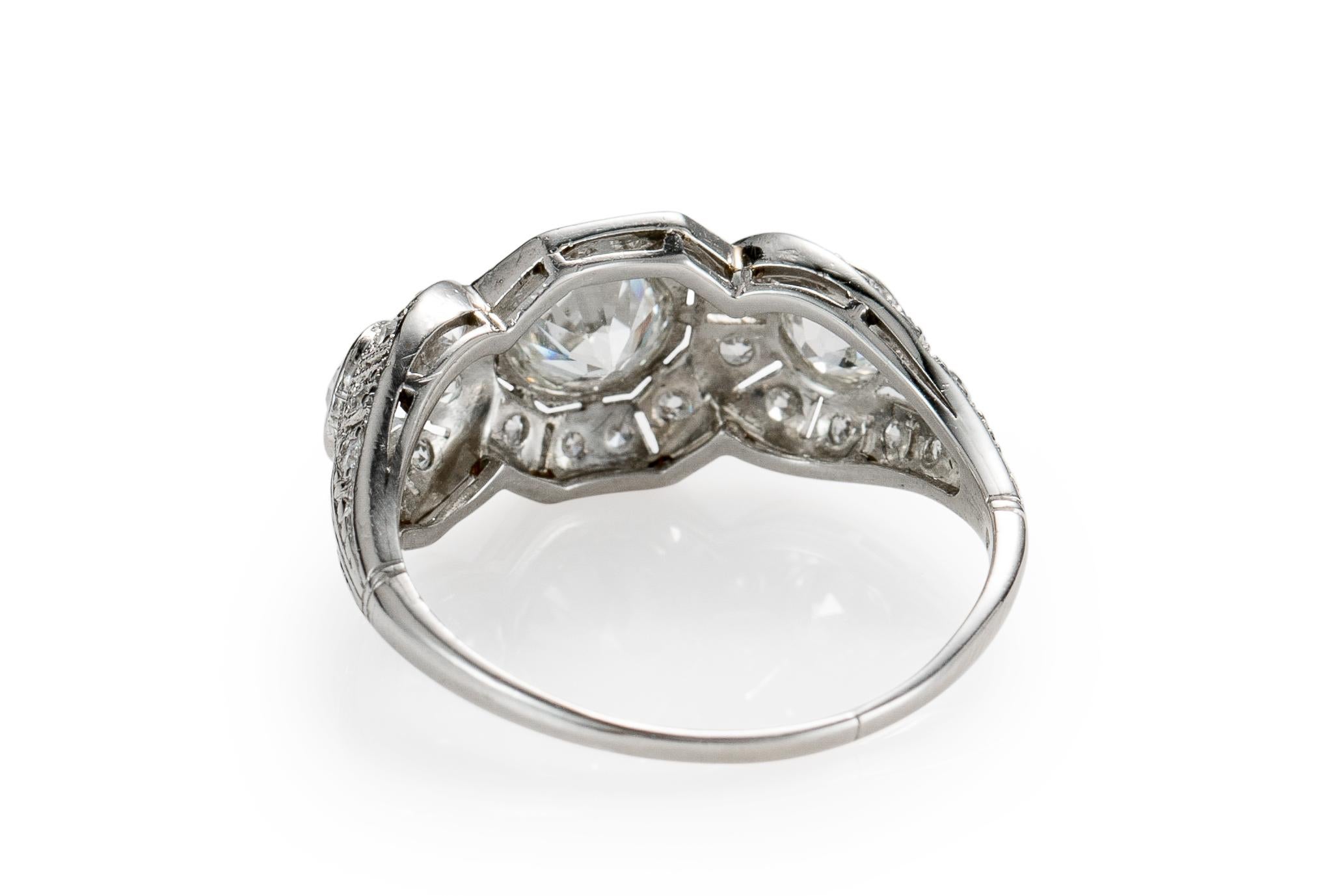 Art Deco 1920s 1.40 Carat Total 3-Stone Diamond Platinum Engagement Ring