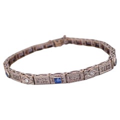 Gliederarmbänder