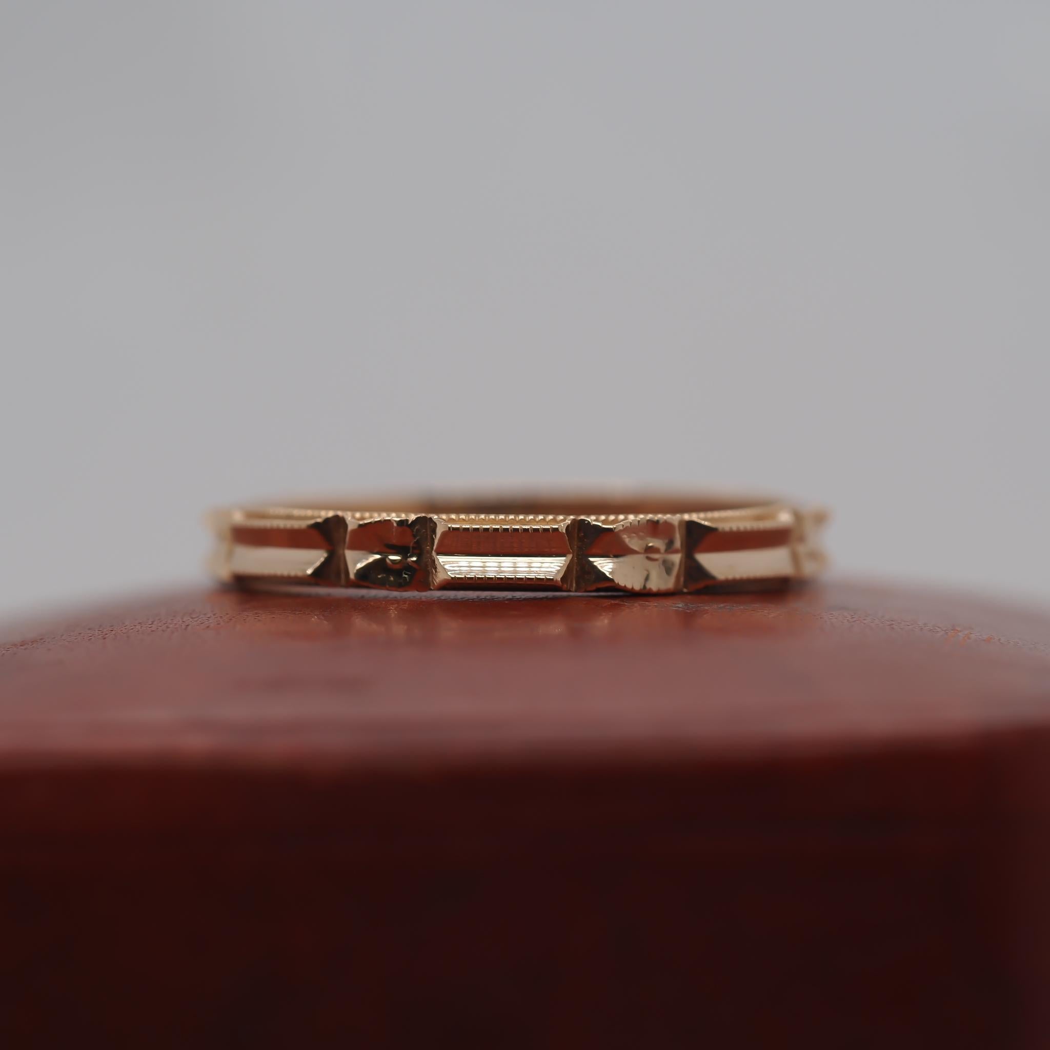 1920s 14k Yellow Gold Wedding Band Size 4.5 In Good Condition For Sale In Hicksville, NY