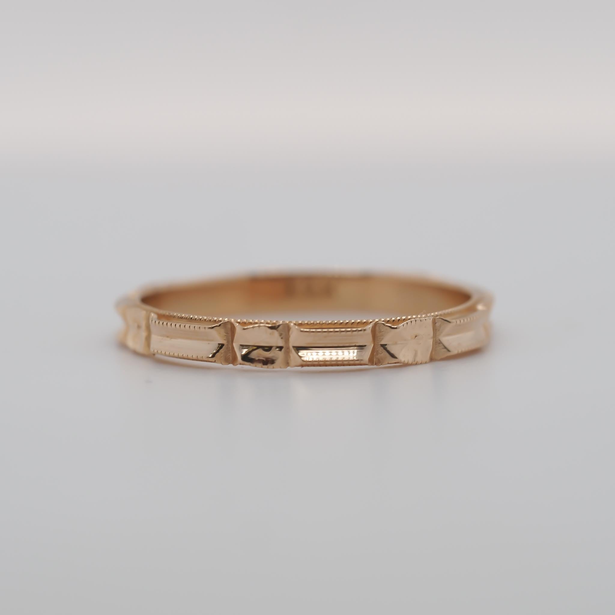 Women's 1920s 14k Yellow Gold Wedding Band Size 4.5 For Sale
