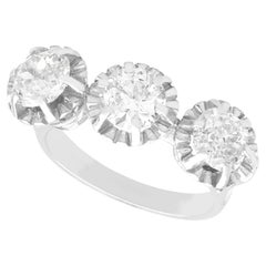 Anillo trilogía de diamantes de 1,81 quilates de los años 20 en paladio