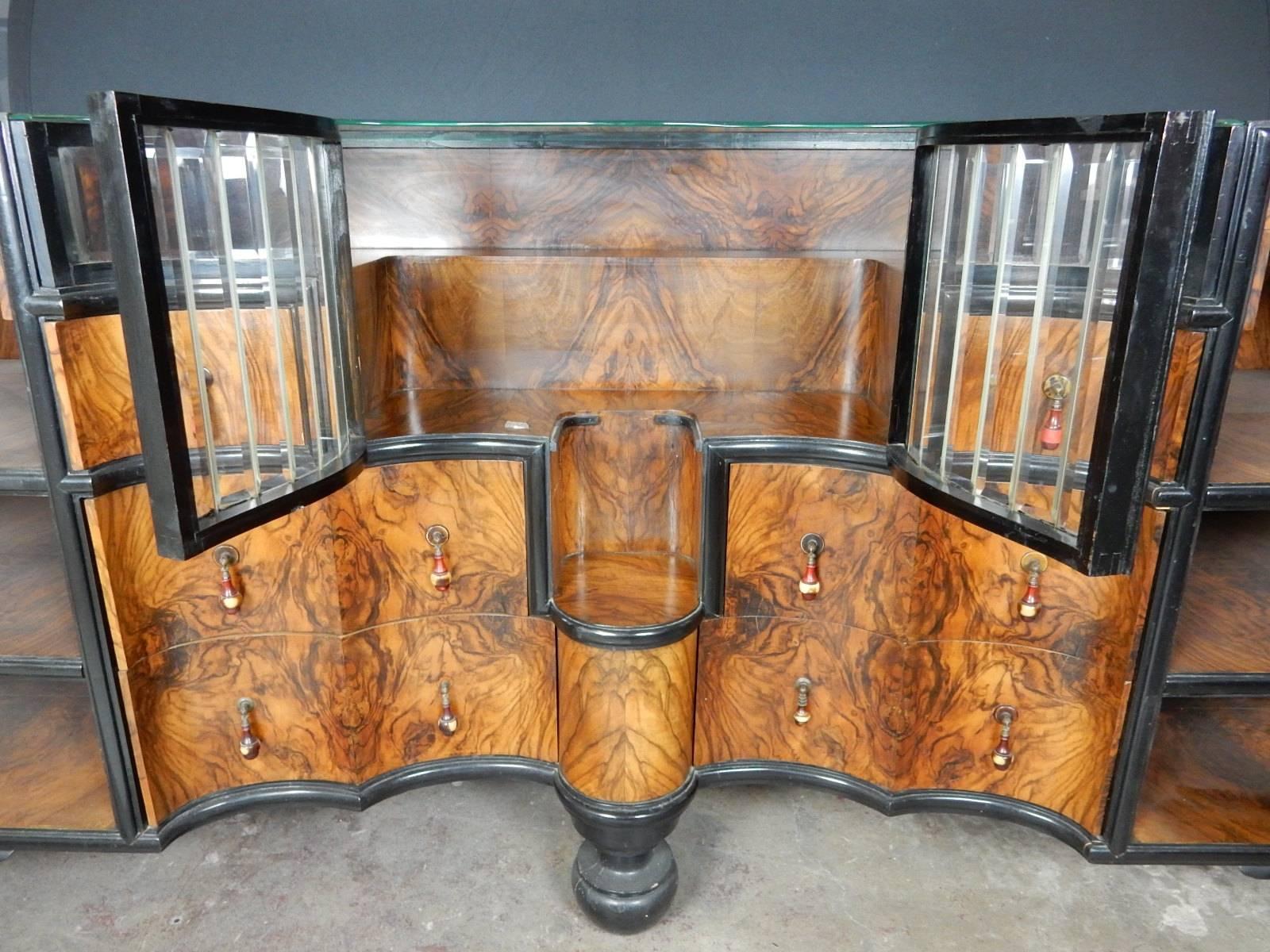 1940's Italian Burl Wood Dry Bar Sideboard Cabinet 2