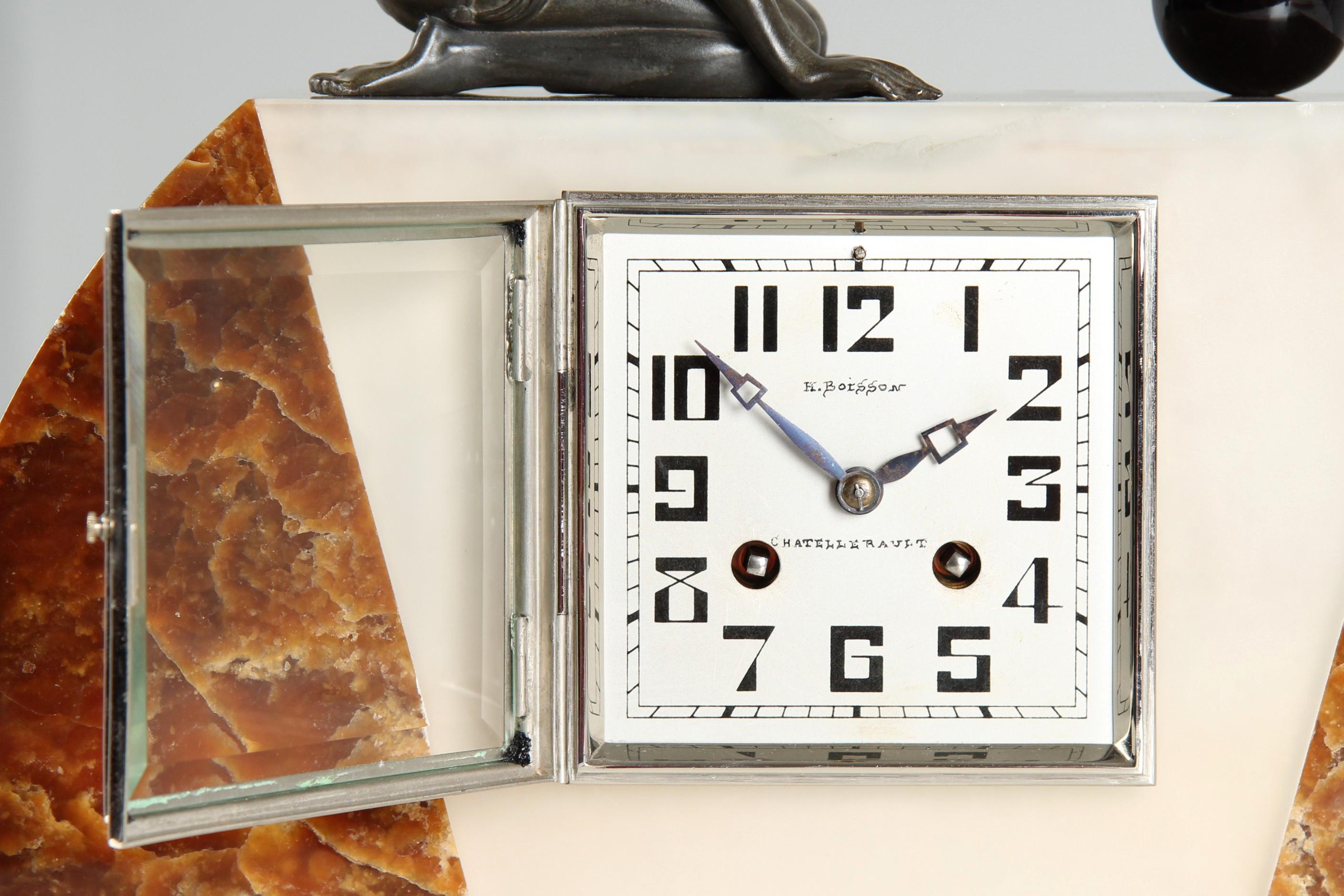 1920s -1930s Art Deco Mantel Clock - in wonderful restored condition For Sale 1