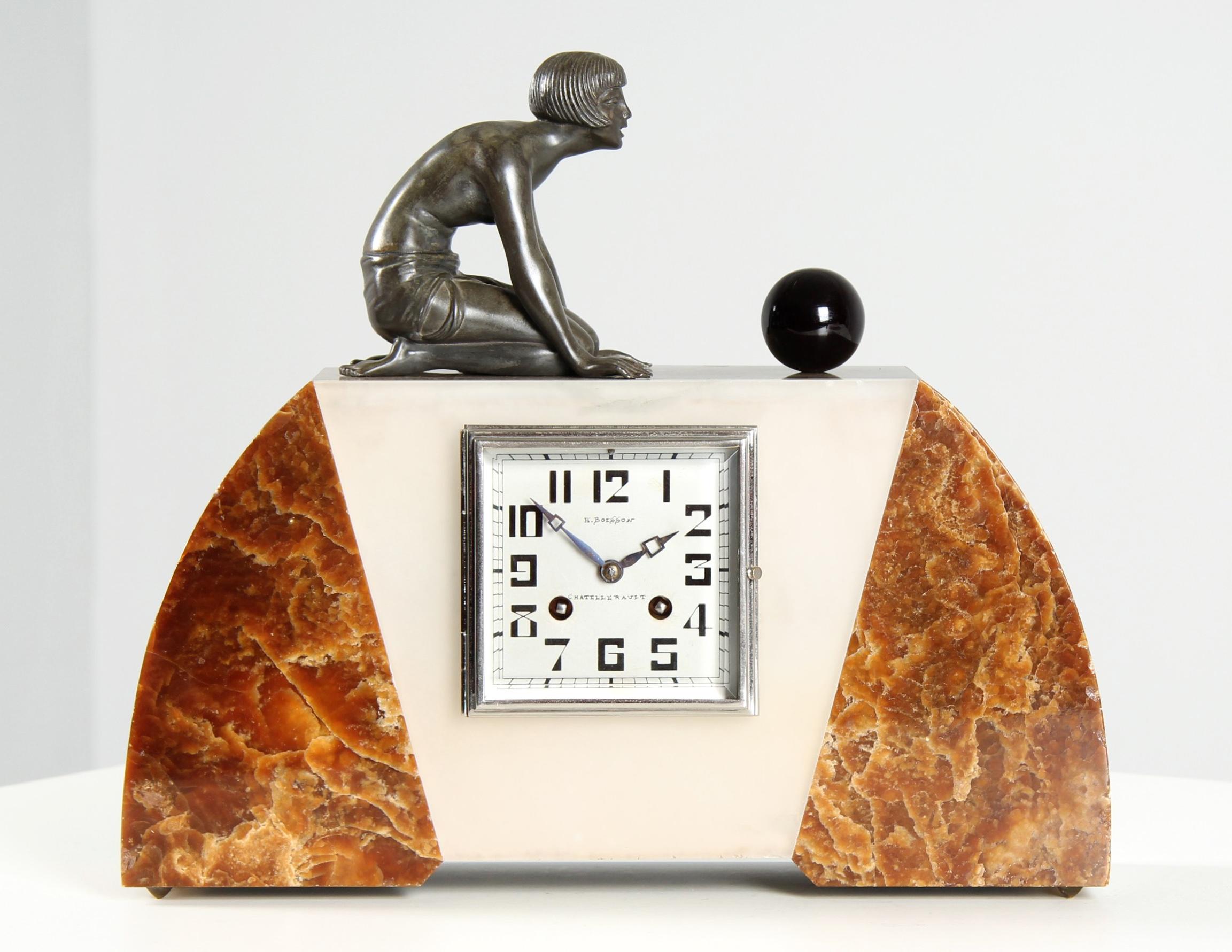 1920s -1930s Art Deco Mantel Clock - in wonderful restored condition For Sale 2