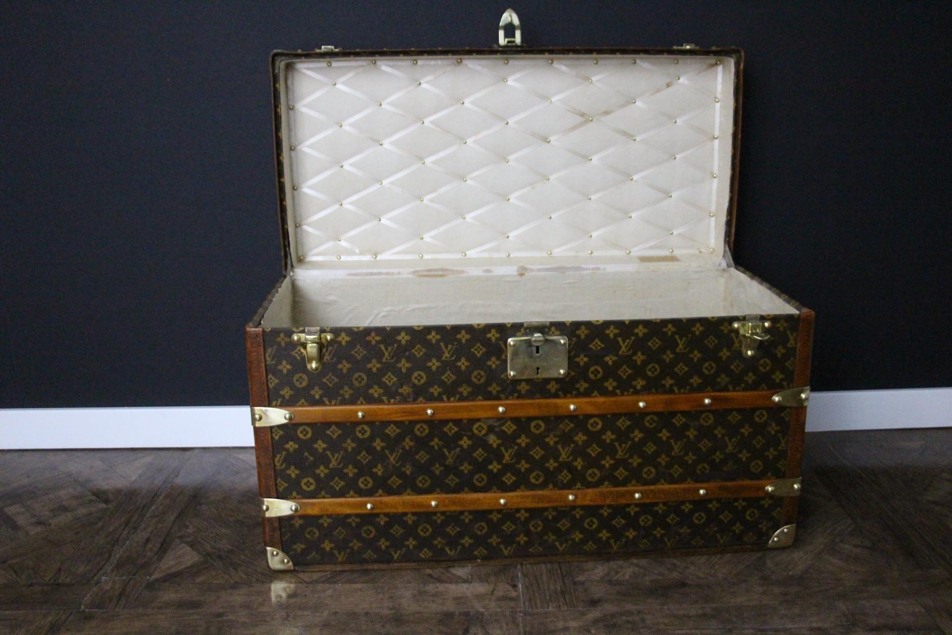 1920's-1930's Louis Vuitton Trunk in Monogram, 80 cm Louis Vuitton Steamer Trunk 2