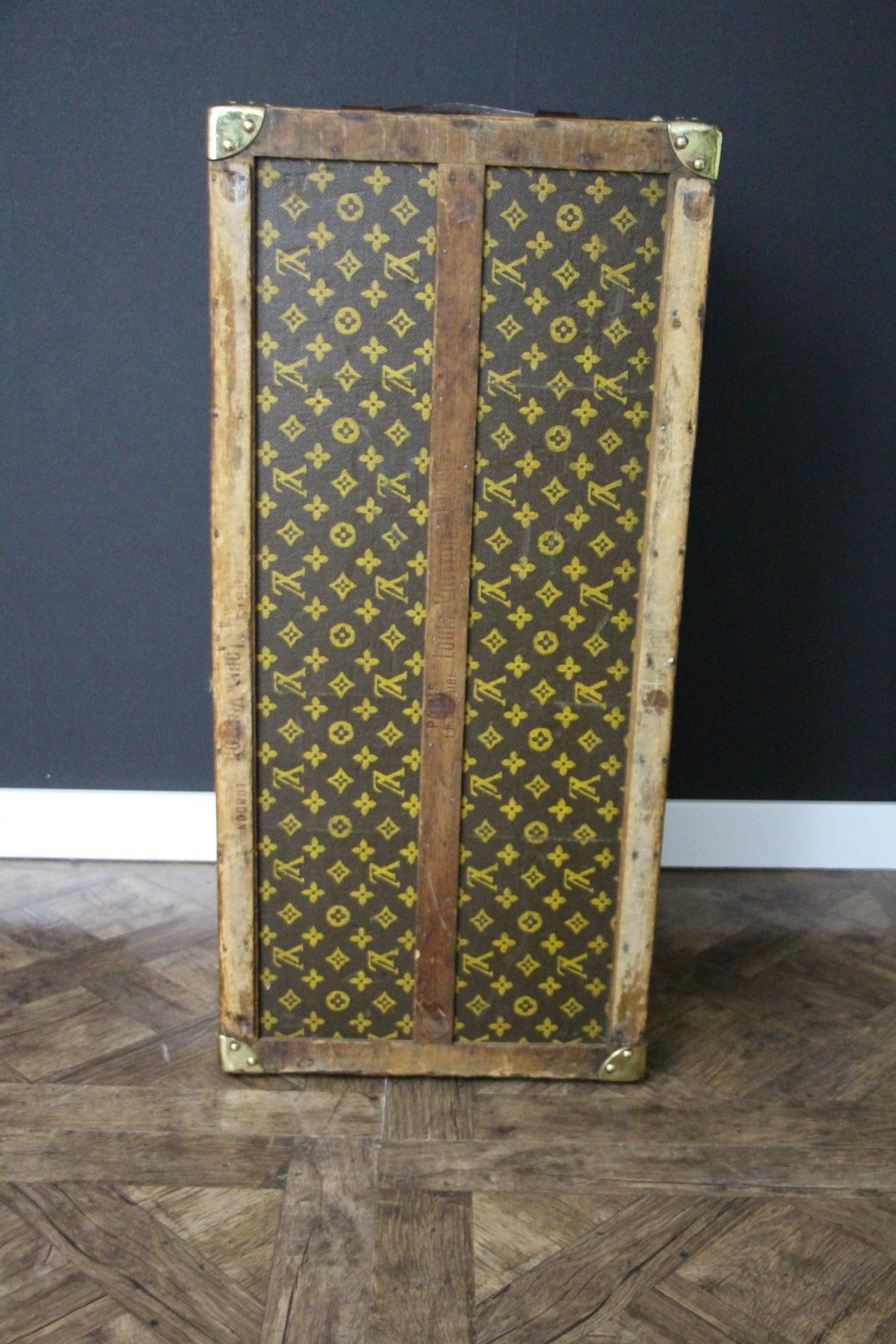 1920's-1930's Louis Vuitton Trunk in Monogram, 80 cm Louis Vuitton Steamer Trunk 10