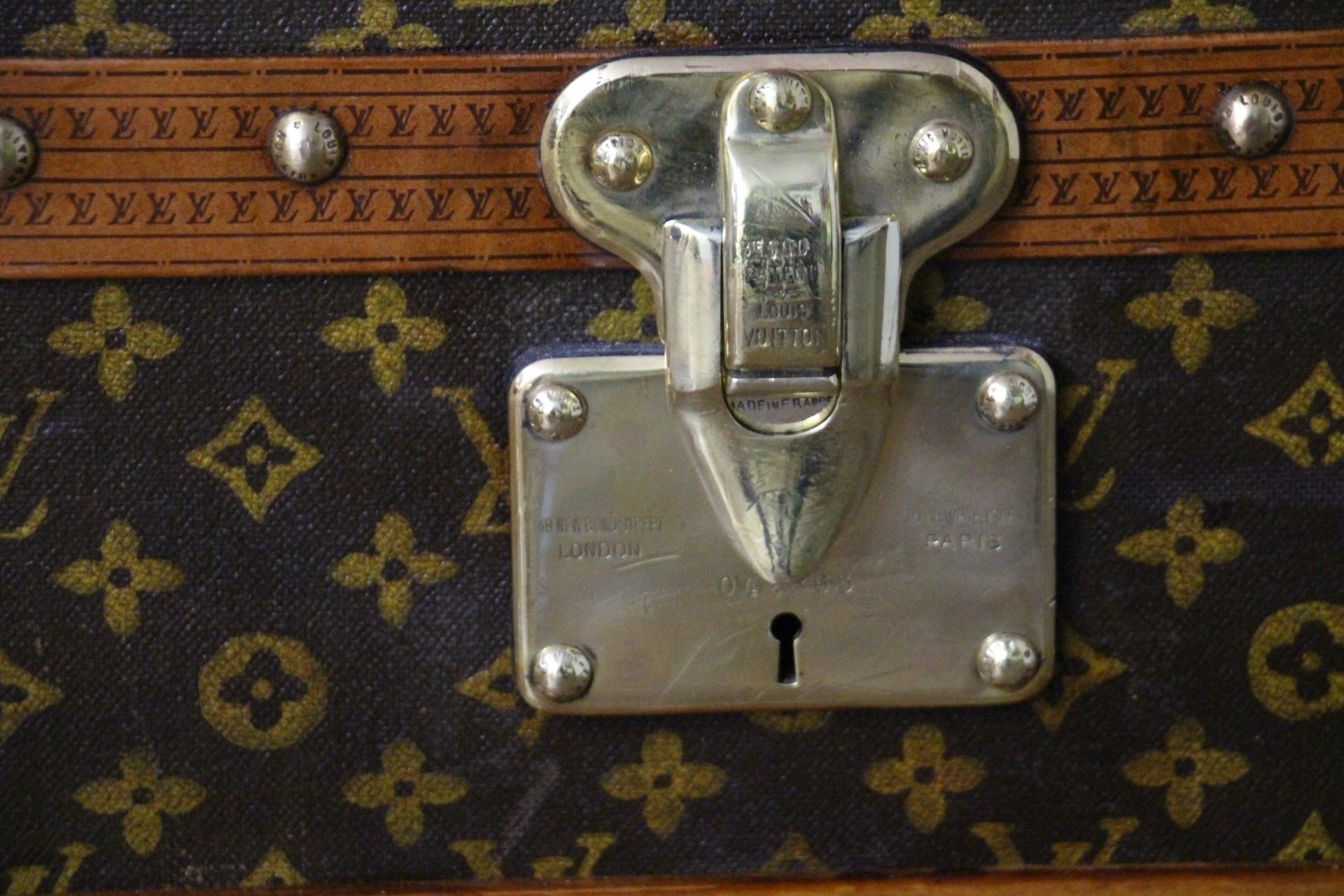 louis vuitton steamer trunk vintage