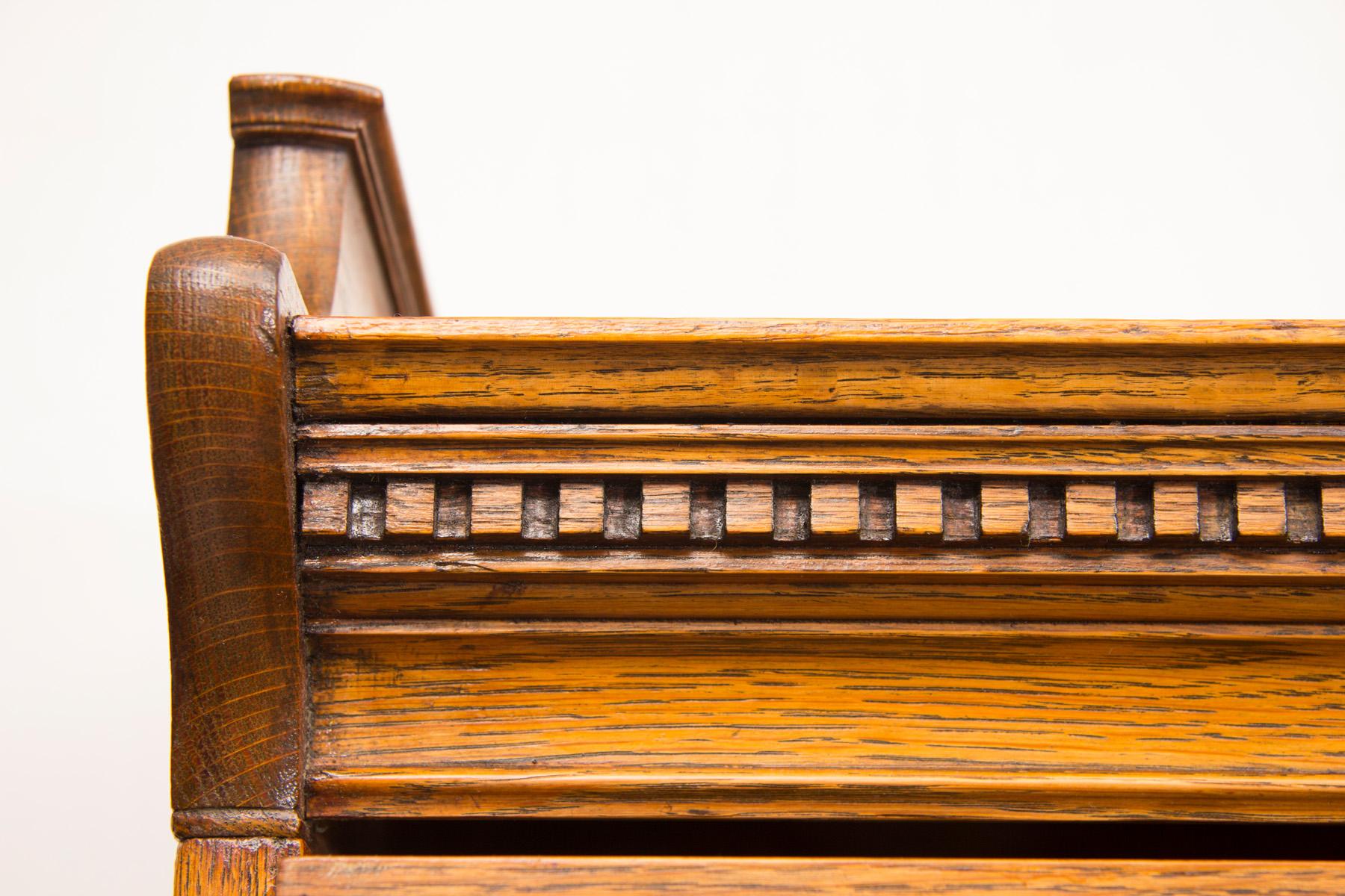 English 1920s-1930s Oak Stacking Bookcase by Harris Lebus