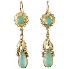 1920s-1930s Original Art Deco Jade Green Chrysoprase Gold Dangle Drop Earrings