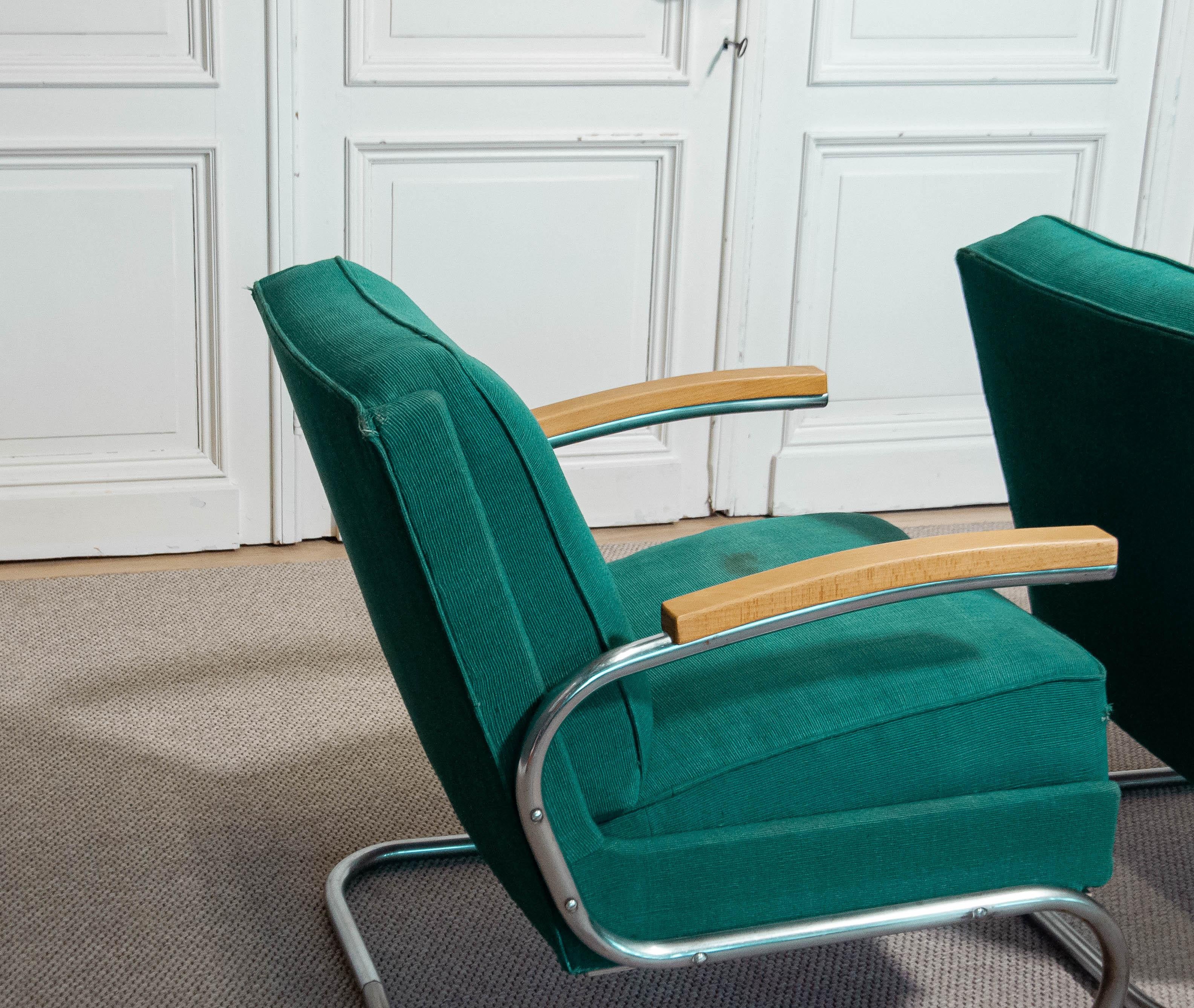 Steel 1920s-1930s Pair of Bauhaus-style lounge chairs by Mücke & Melder For Sale