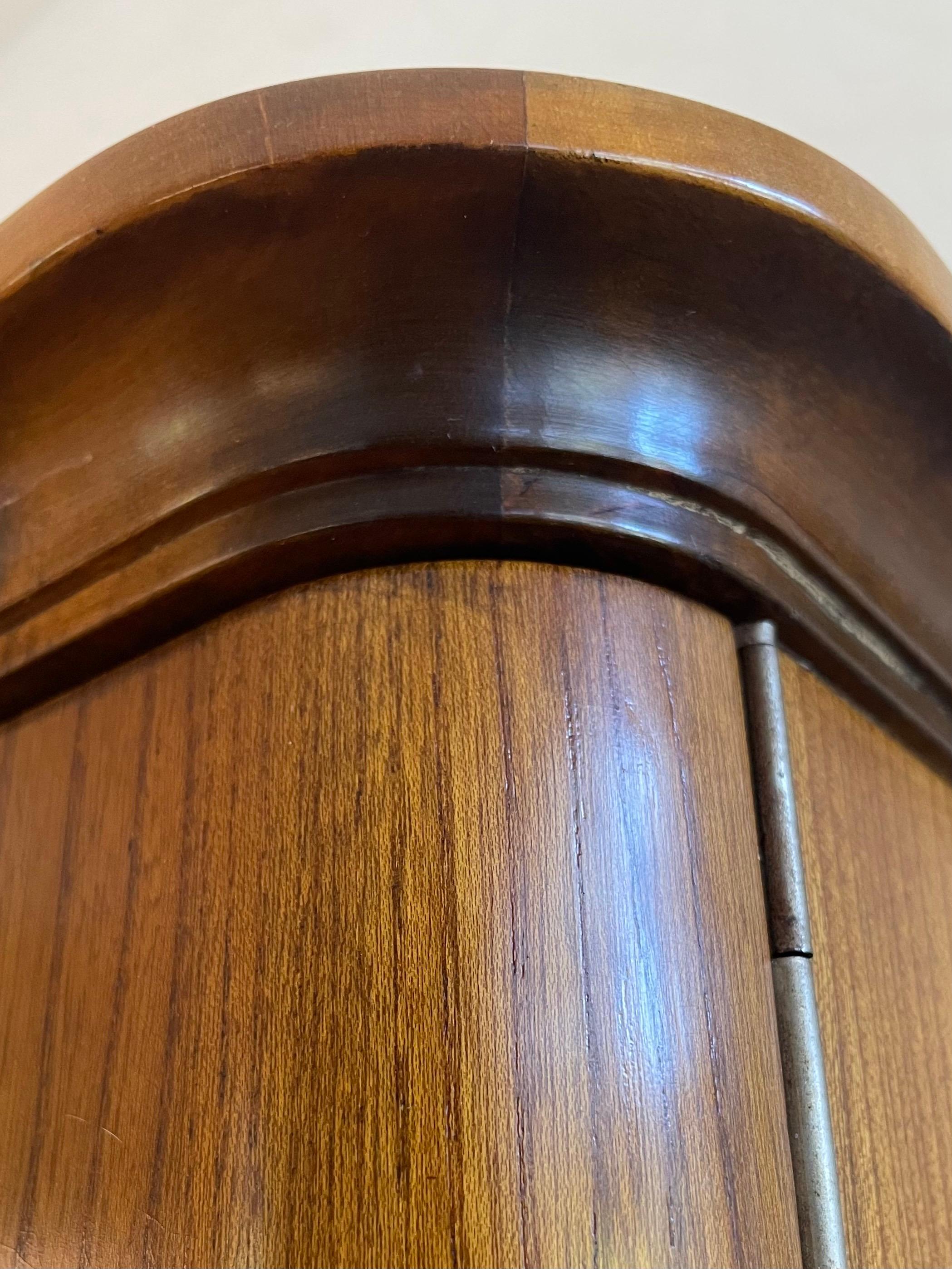 Schwedischer Grace Masur-Schrank aus Birke mit Intarsien, Carl Bergsten zugeschrieben 1920er und 1930er Jahre im Zustand „Gut“ im Angebot in Örebro, SE