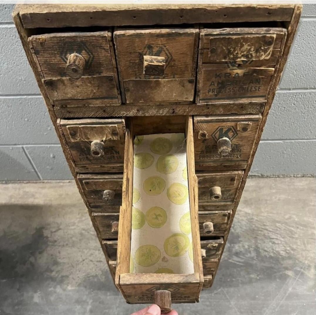 1920s 21 box apothecary cabinet For Sale 4