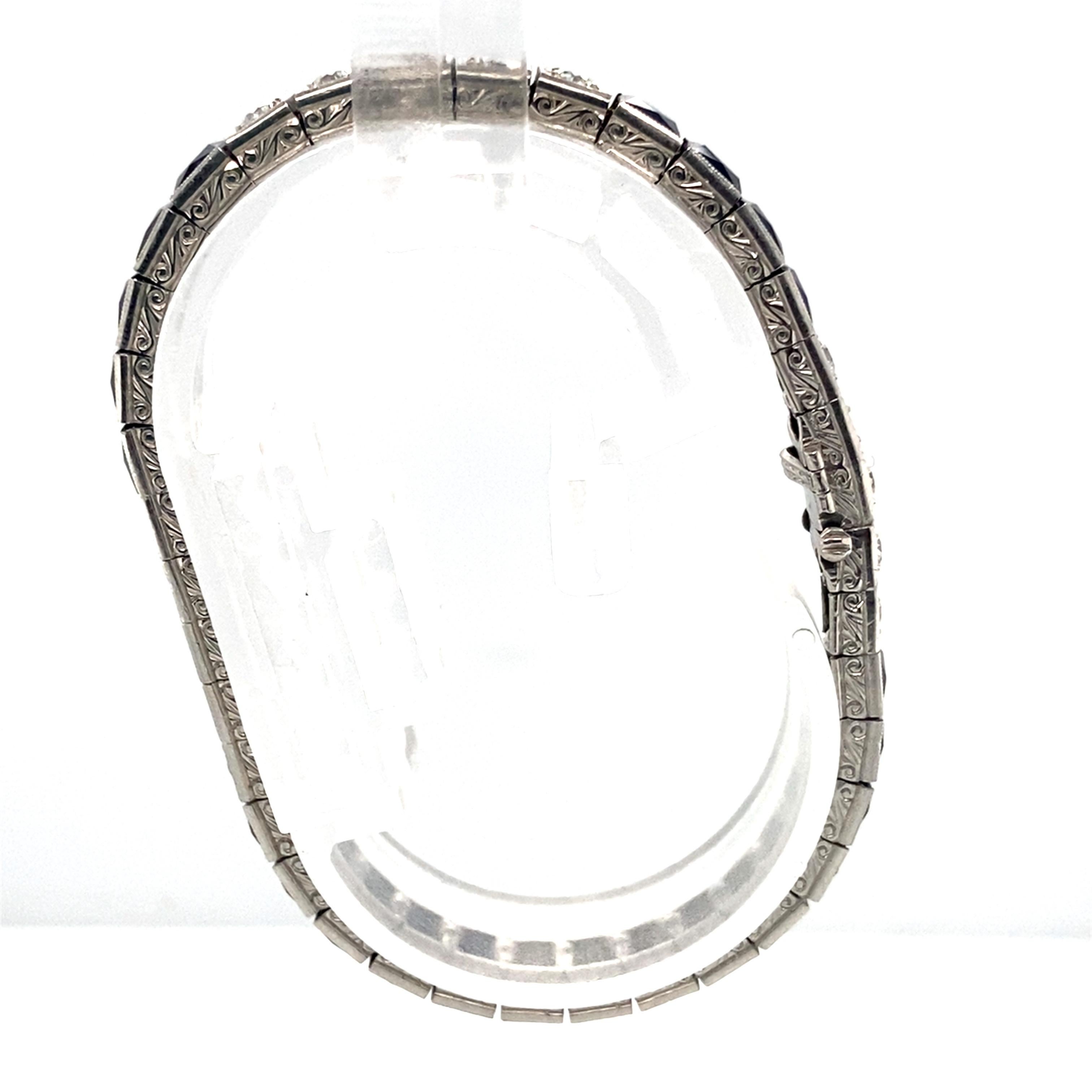 Women's or Men's 1920s 3 Carat Diamond Bracelet in Platinum