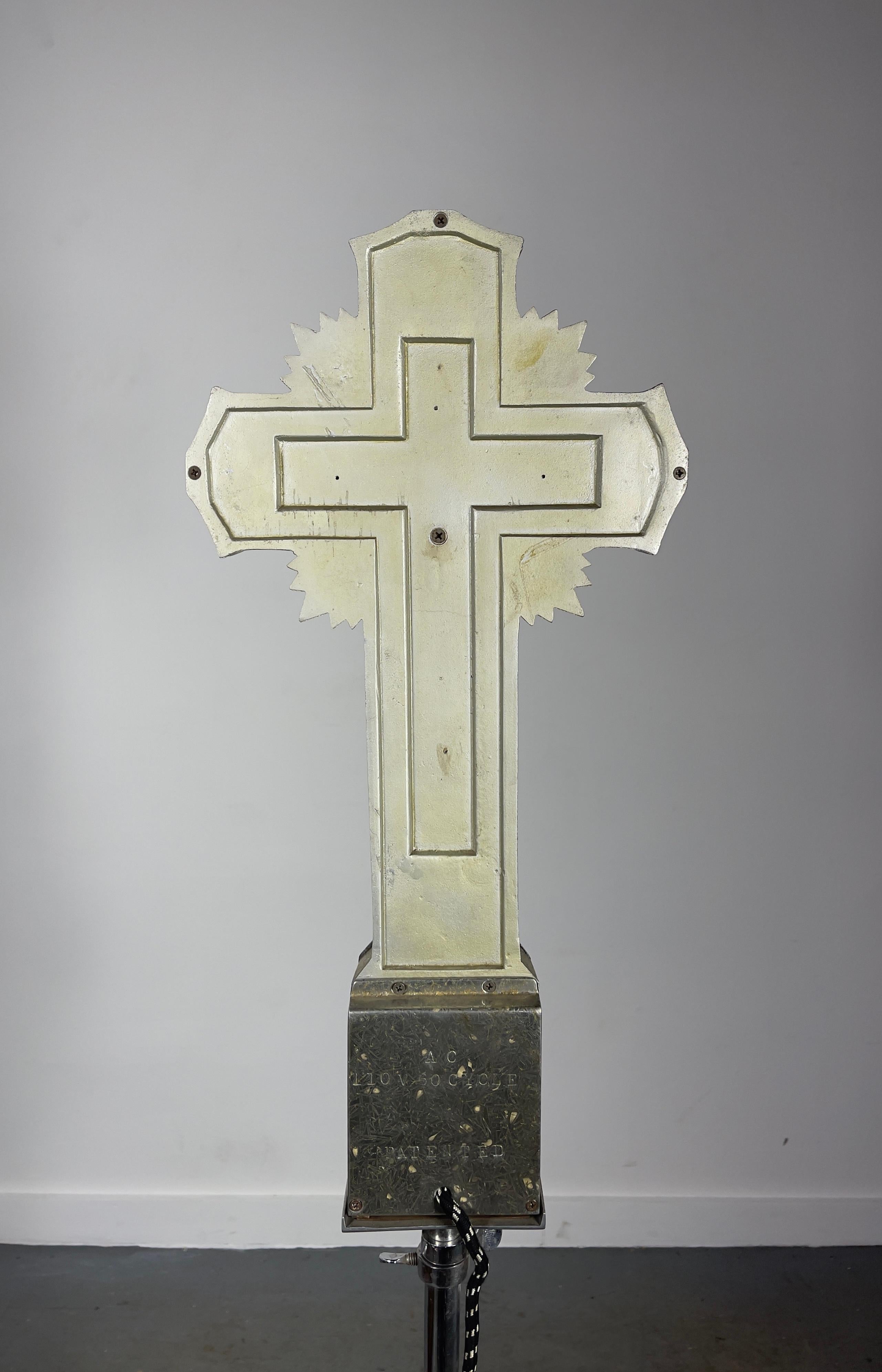 1920s /30s Art Deco Cast Aluminum and Neon Crucifix 5