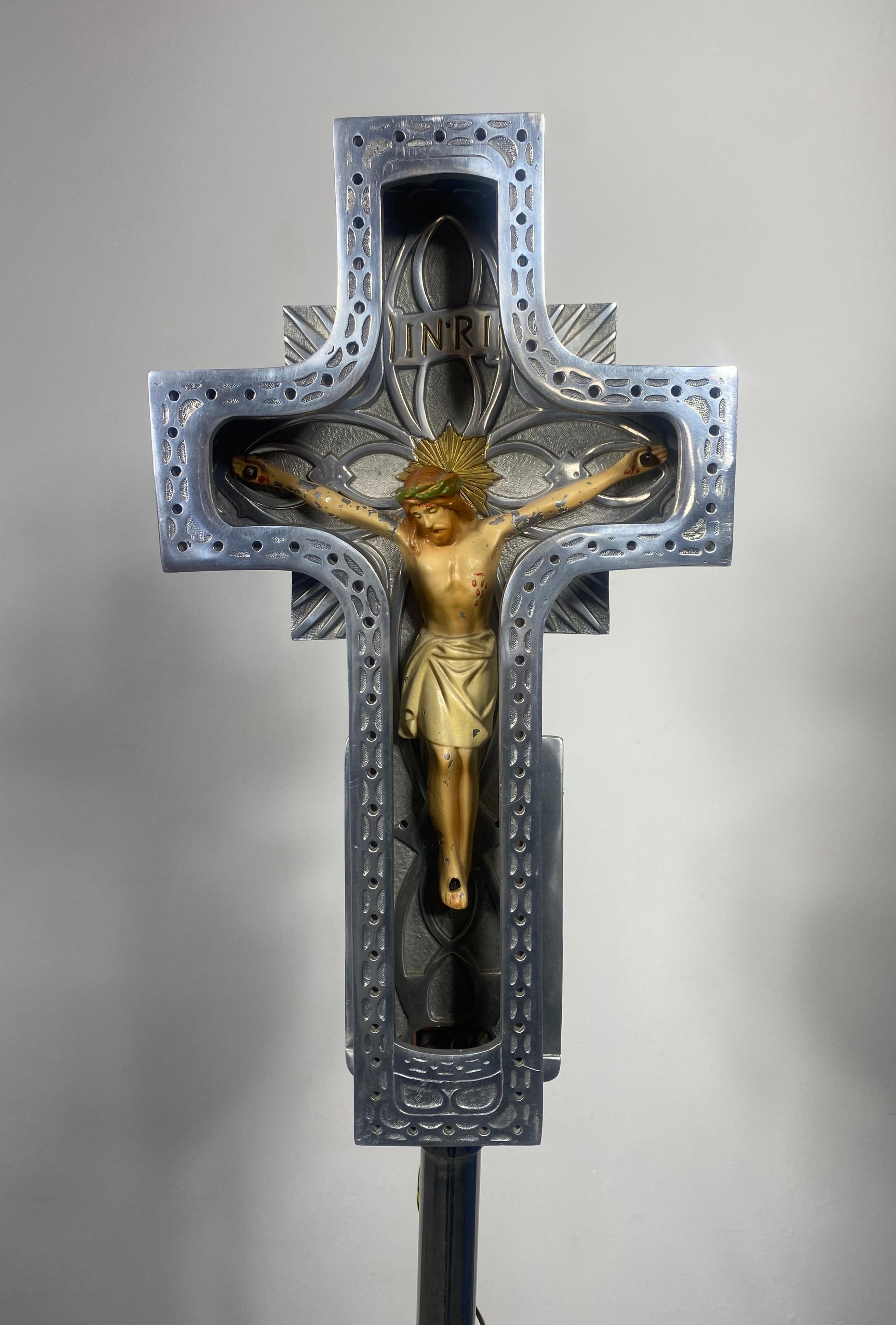 1920s / 30s Art Deco Cast Aluminum and Neon Crucifix. Beautiful original blue neon cross, Christ figure retains its wonderful original patina, minor paint loss.