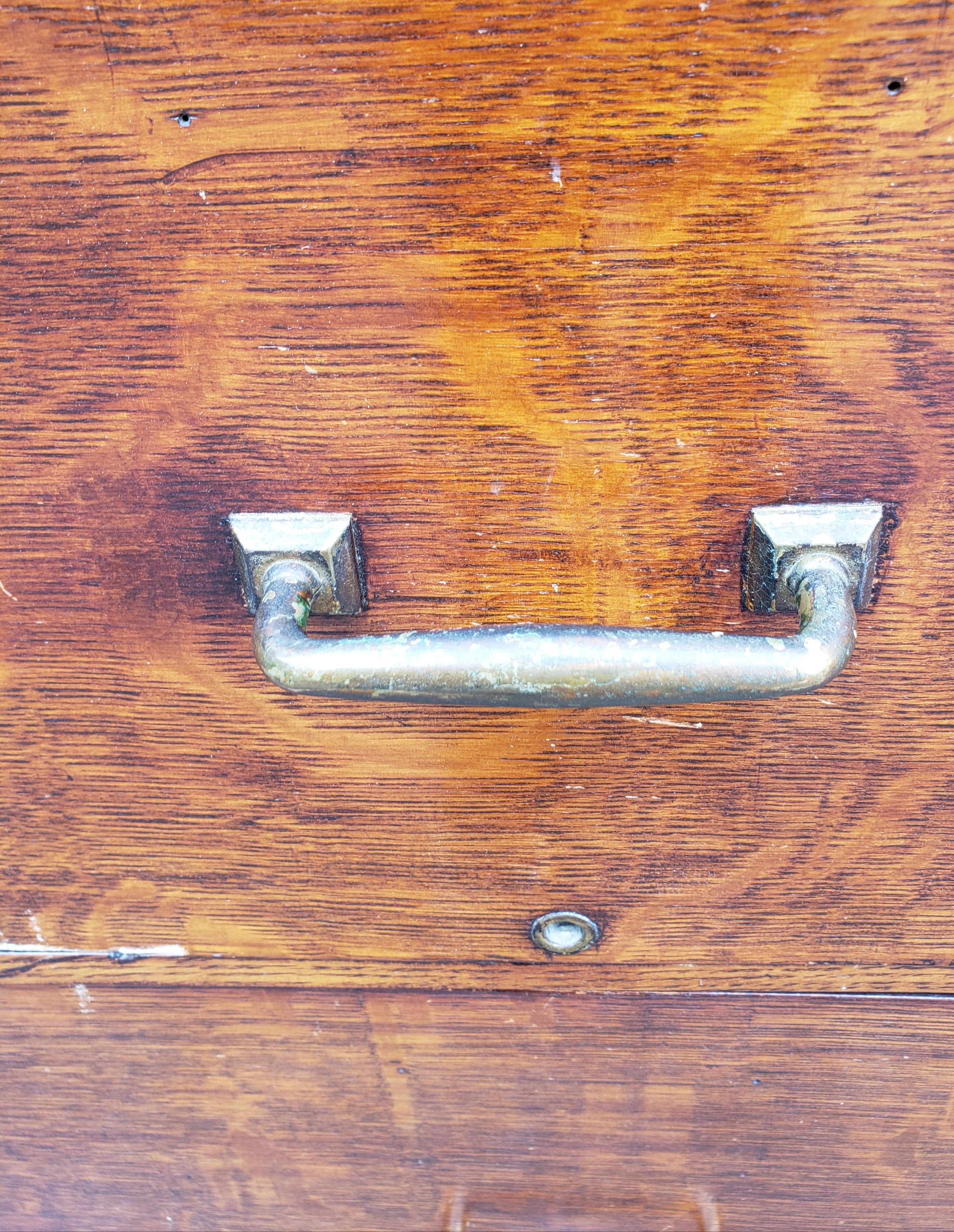 1920s 4-Drawer Solid Oak Filing Cabinet 5